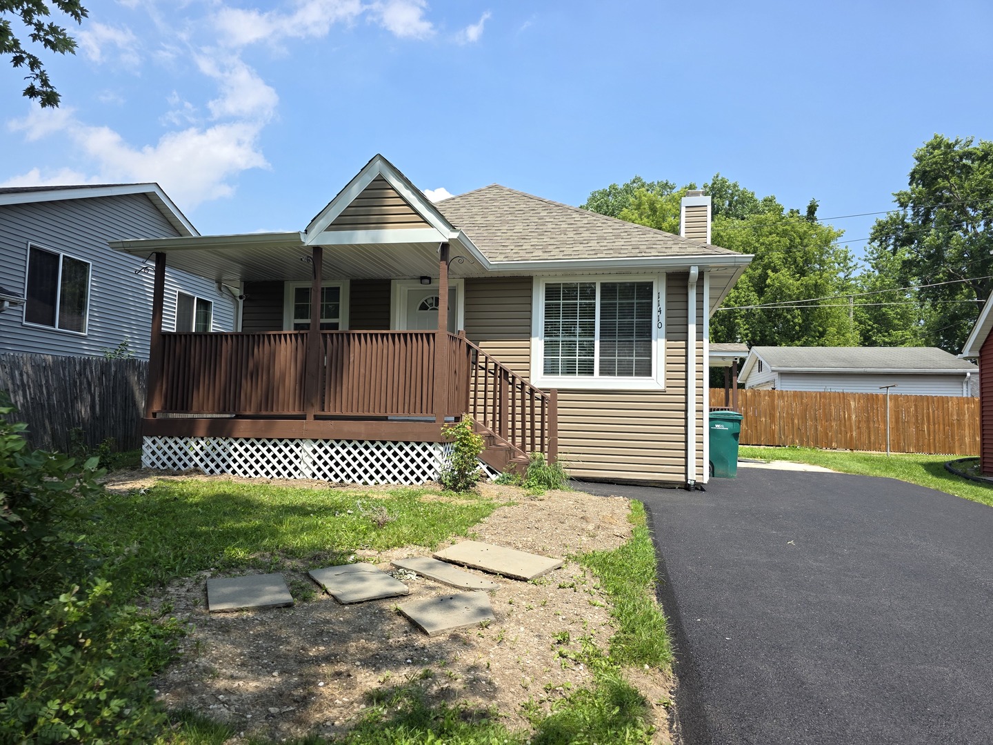 11410 W EDGEWOOD Road