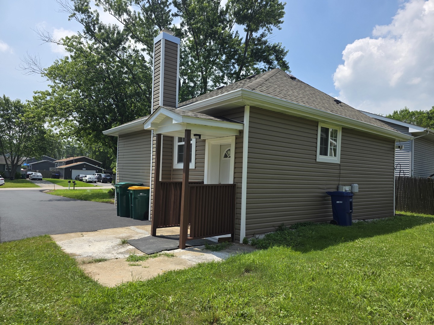 11410 W EDGEWOOD Road