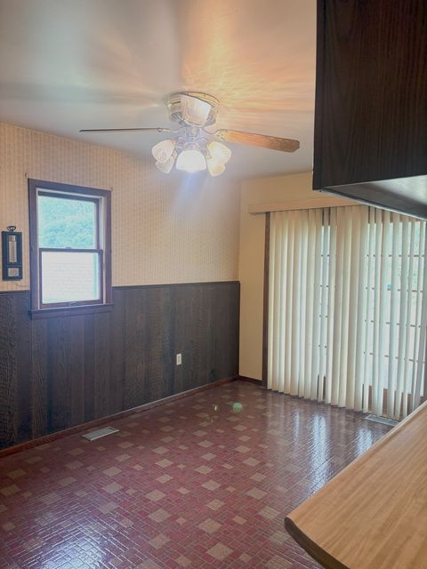 Tiny photo for 495 Trotter Drive, Coal City, IL 60416 (MLS # 12478317)