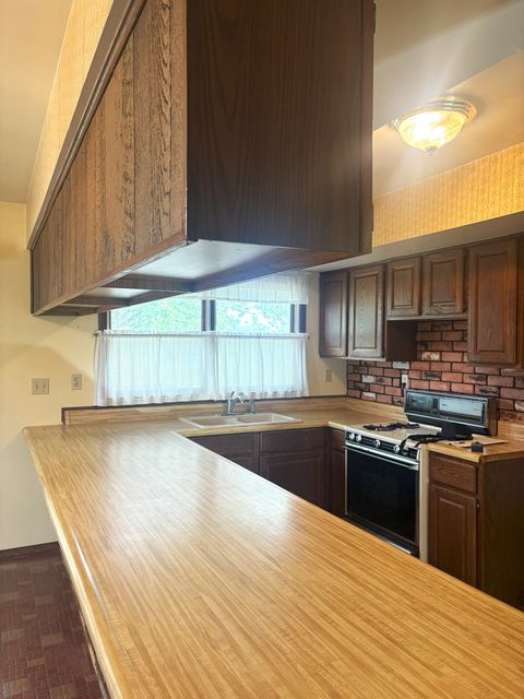 Tiny photo for 495 Trotter Drive, Coal City, IL 60416 (MLS # 12478317)