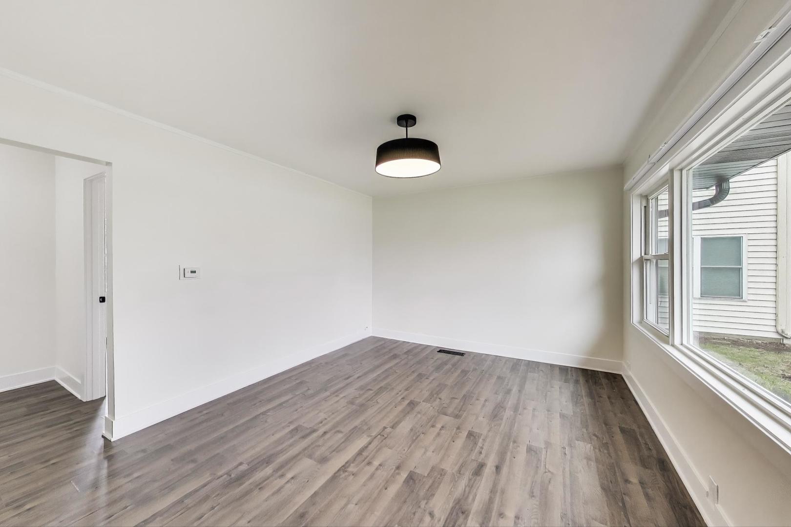 139 S Quentin Road