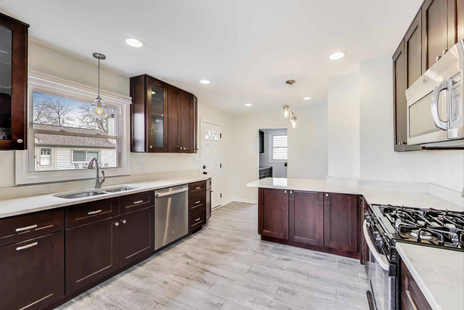 139 S Quentin Road
