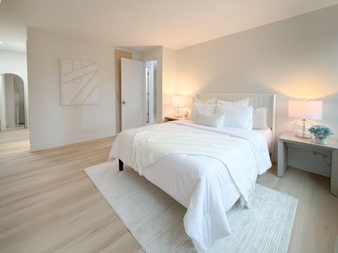 Tiny photo for 336 W Wellington Avenue #405, Chicago, IL 60657 (MLS # 12642410)
