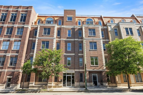 Photo of 2618 W Diversey Avenue #402, Chicago, IL 60647 (MLS # 12766962)