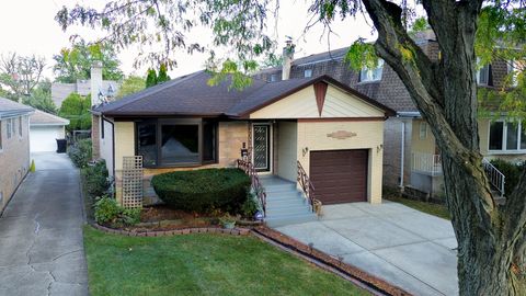 4841 N Rutherford Avenue Chicago IL 60656