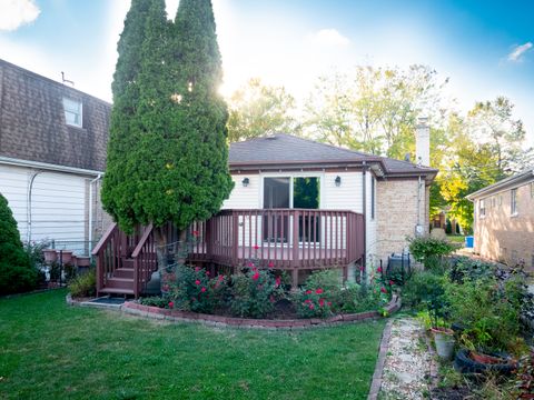 Tiny photo for 4841 N Rutherford Avenue, Chicago, IL 60656 (MLS # 12475856)