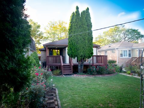 Tiny photo for 4841 N Rutherford Avenue, Chicago, IL 60656 (MLS # 12475856)