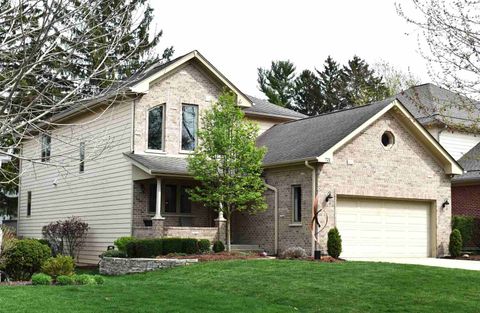 Single Family Residence in Mundelein IL 721 Greenwood Avenue.jpg