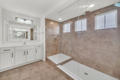 Tiny photo for 5 Nelson Lane, Hawthorn Woods, IL 60047 (MLS # 12675294)