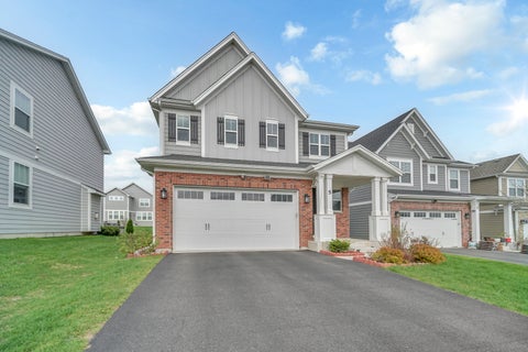 Tiny photo for 5 Nelson Lane, Hawthorn Woods, IL 60047 (MLS # 12675294)