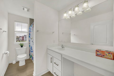 Tiny photo for 5 Nelson Lane, Hawthorn Woods, IL 60047 (MLS # 12675294)