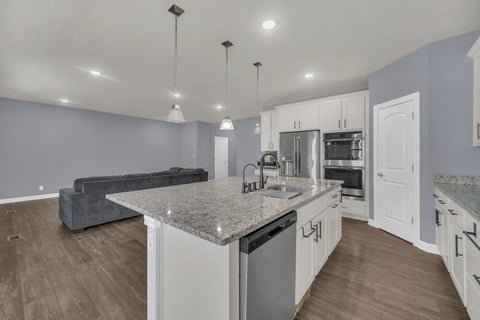 Tiny photo for 5 Nelson Lane, Hawthorn Woods, IL 60047 (MLS # 12675294)