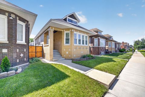 Tiny photo for 9112 S Aberdeen Street, Chicago, IL 60620 (MLS # 12687466)