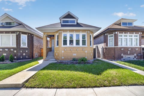 Photo of 9112 S Aberdeen Street, Chicago, IL 60620 (MLS # 12687466)
