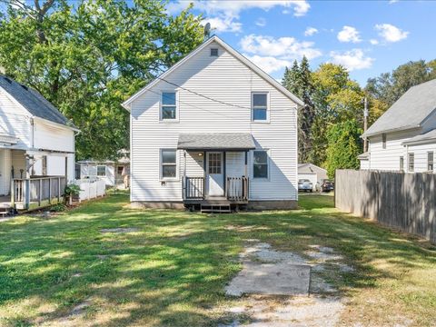 Tiny photo for 1186 24th Street, Moline, IL 61265 (MLS # 12560878)