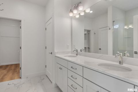 Tiny photo for 6574 Pelican Street, Bettendorf, IA 52722 (MLS # 12603722)