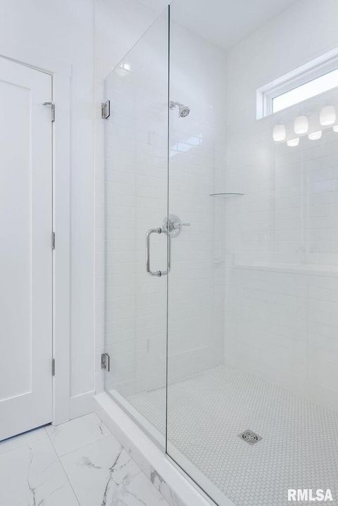 Tiny photo for 6574 Pelican Street, Bettendorf, IA 52722 (MLS # 12603722)