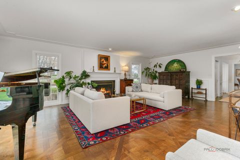 Tiny photo for 584 Fletcher Circle, Lake Forest, IL 60045 (MLS # 12610423)