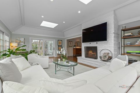 Tiny photo for 584 Fletcher Circle, Lake Forest, IL 60045 (MLS # 12610423)