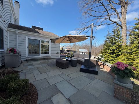 Tiny photo for 584 Fletcher Circle, Lake Forest, IL 60045 (MLS # 12610423)