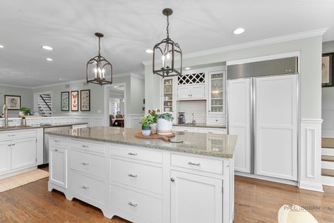 Tiny photo for 584 Fletcher Circle, Lake Forest, IL 60045 (MLS # 12610423)