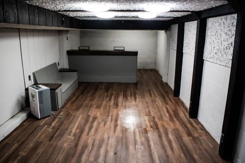 Tiny photo for 1613 20th Avenue, Rock Island, IL 61201 (MLS # 12598198)