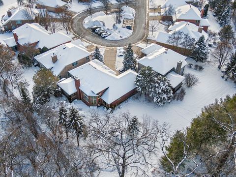 Tiny photo for 849 Country Club Lane, Northbrook, IL 60062 (MLS # 12530628)