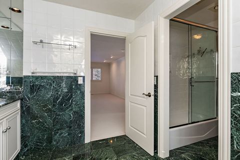 Tiny photo for 849 Country Club Lane, Northbrook, IL 60062 (MLS # 12530628)