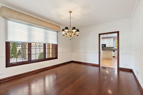 Tiny photo for 849 Country Club Lane, Northbrook, IL 60062 (MLS # 12530628)