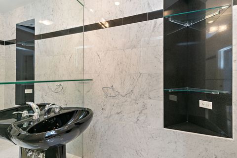 Tiny photo for 849 Country Club Lane, Northbrook, IL 60062 (MLS # 12530628)