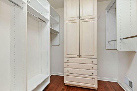 Tiny photo for 849 Country Club Lane, Northbrook, IL 60062 (MLS # 12530628)