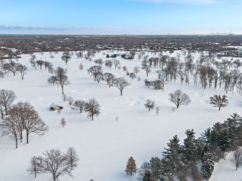 Tiny photo for 849 Country Club Lane, Northbrook, IL 60062 (MLS # 12530628)