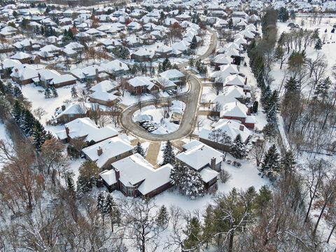 Tiny photo for 849 Country Club Lane, Northbrook, IL 60062 (MLS # 12530628)