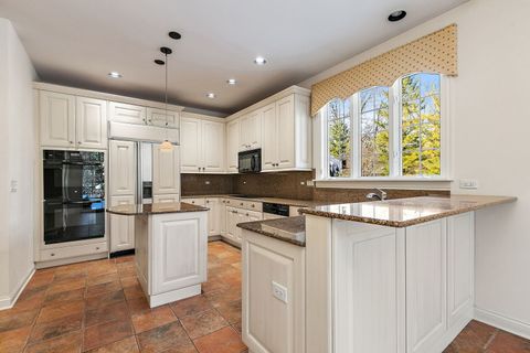 Tiny photo for 849 Country Club Lane, Northbrook, IL 60062 (MLS # 12530628)