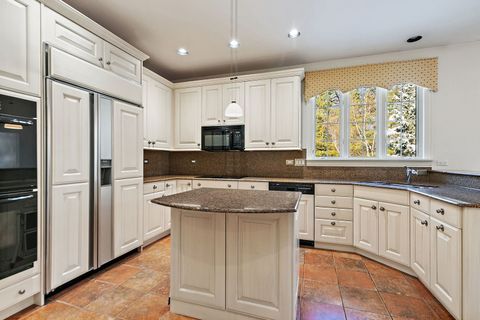 Tiny photo for 849 Country Club Lane, Northbrook, IL 60062 (MLS # 12530628)