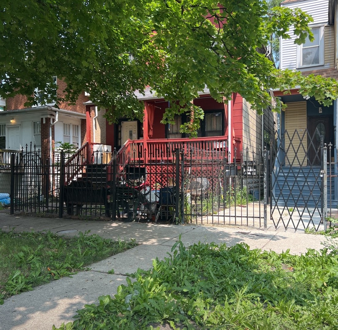 4844 W Ferdinand Street