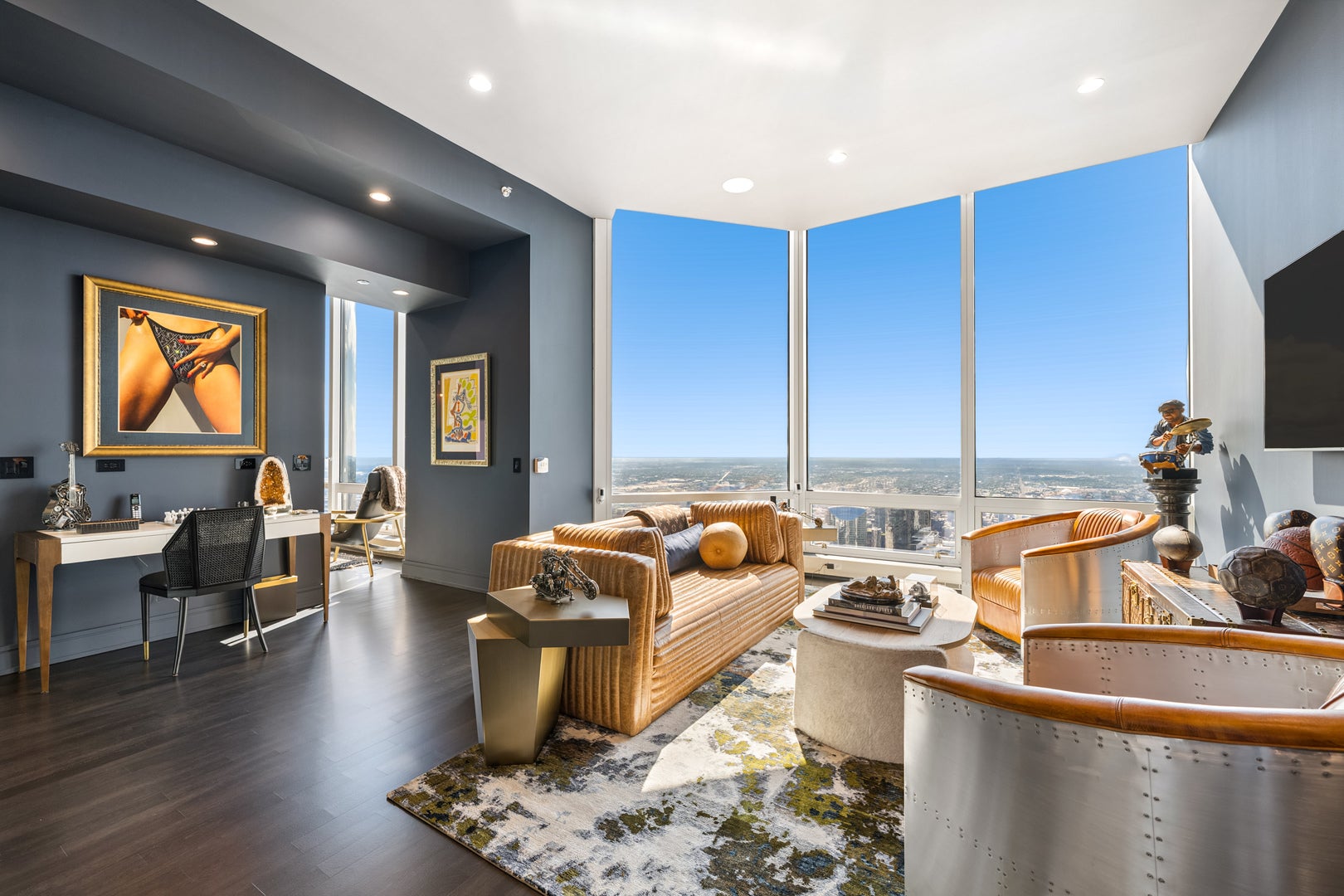 401 N Wabash Avenue 85B