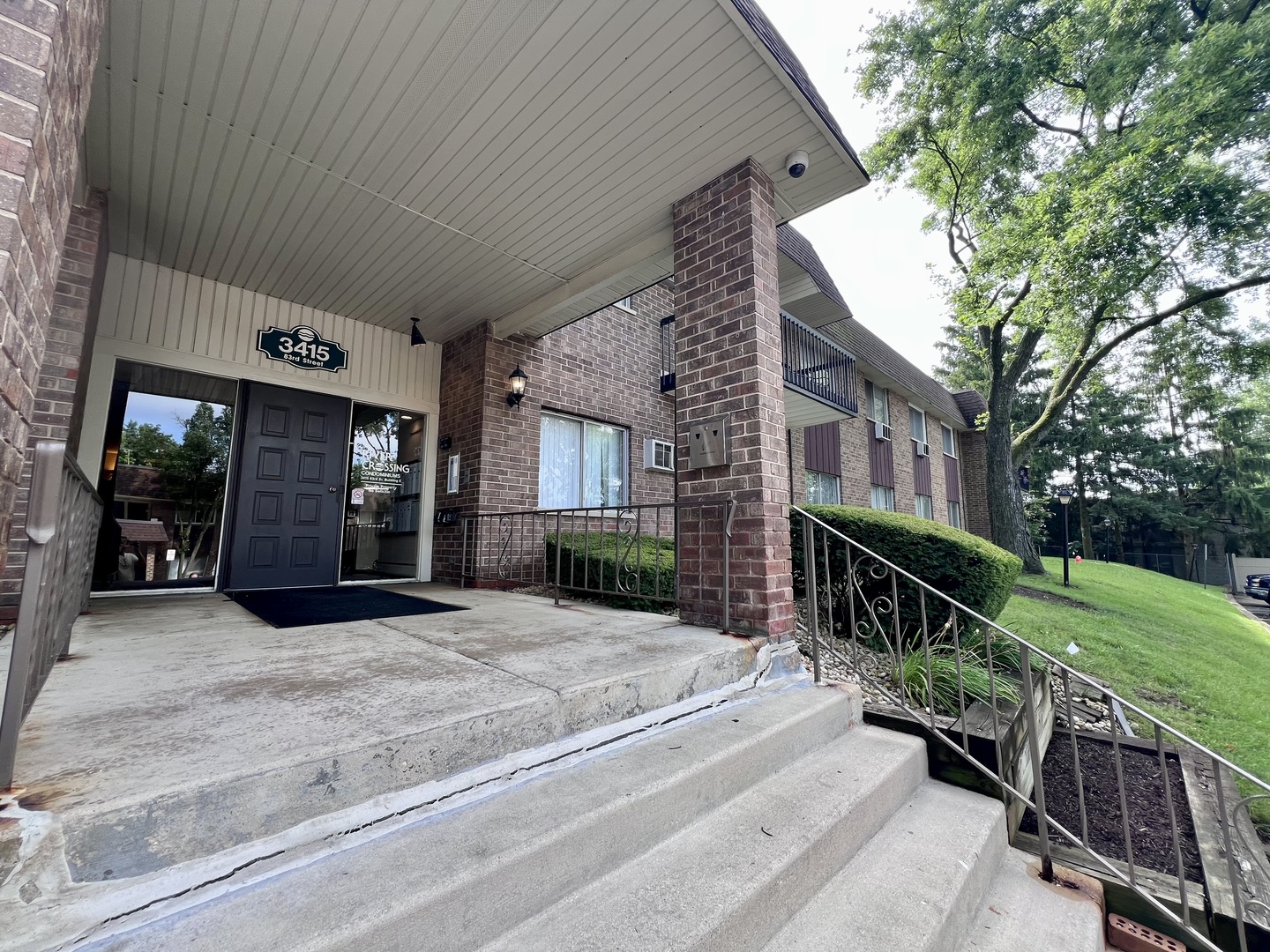 3415 83rd Street E16