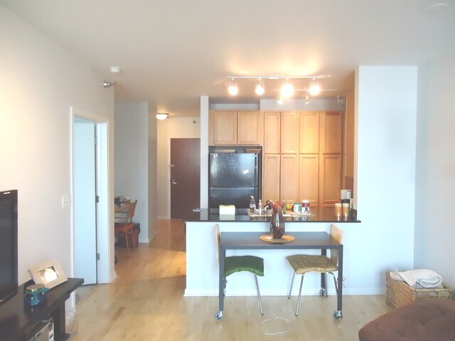 1255 S STATE Street 1513