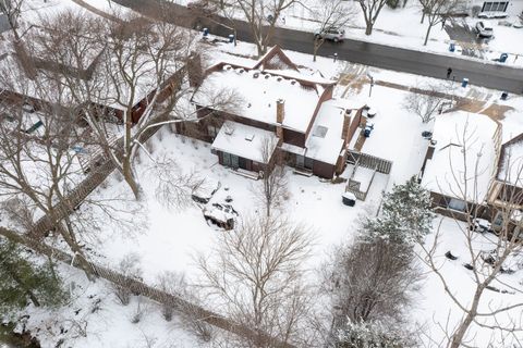 Tiny photo for 3810 Russett Lane, Northbrook, IL 60062 (MLS # 12575079)