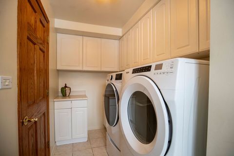 Tiny photo for 3810 Russett Lane, Northbrook, IL 60062 (MLS # 12575079)