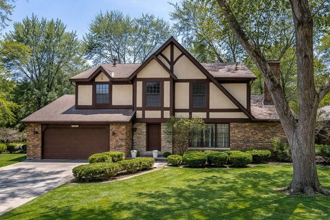 Photo of 3810 Russett Lane, Northbrook, IL 60062 (MLS # 12575079)