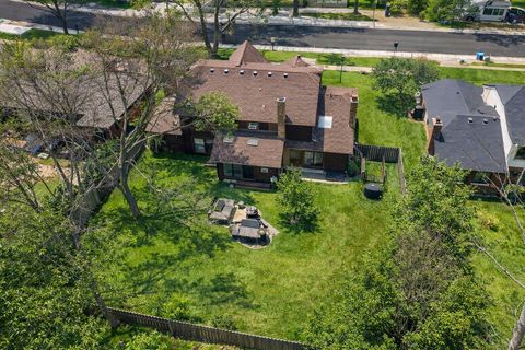 Tiny photo for 3810 Russett Lane, Northbrook, IL 60062 (MLS # 12575079)