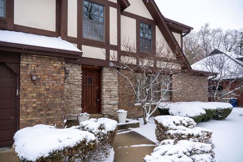 Tiny photo for 3810 Russett Lane, Northbrook, IL 60062 (MLS # 12575079)