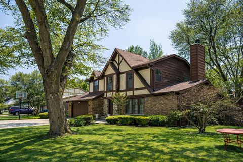 Tiny photo for 3810 Russett Lane, Northbrook, IL 60062 (MLS # 12575079)