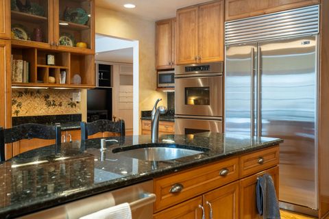 Tiny photo for 3810 Russett Lane, Northbrook, IL 60062 (MLS # 12575079)