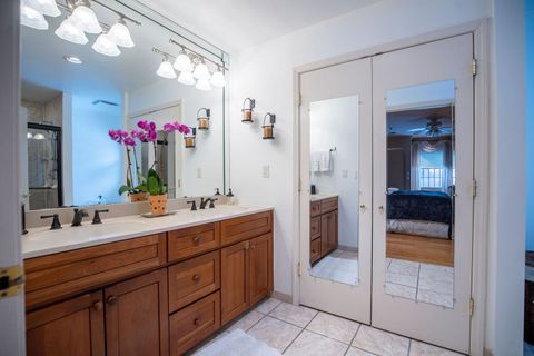 Tiny photo for 3810 Russett Lane, Northbrook, IL 60062 (MLS # 12575079)