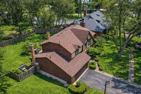 Tiny photo for 3810 Russett Lane, Northbrook, IL 60062 (MLS # 12575079)