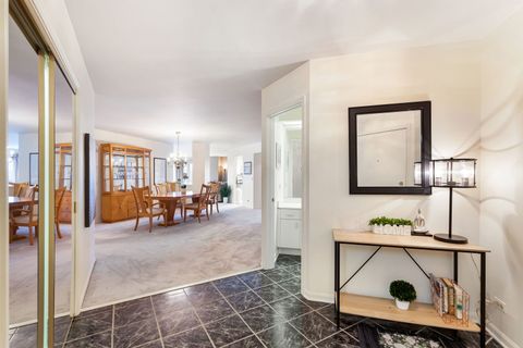 Tiny photo for 3100 Lexington Lane #312, Glenview, IL 60026 (MLS # 12572077)