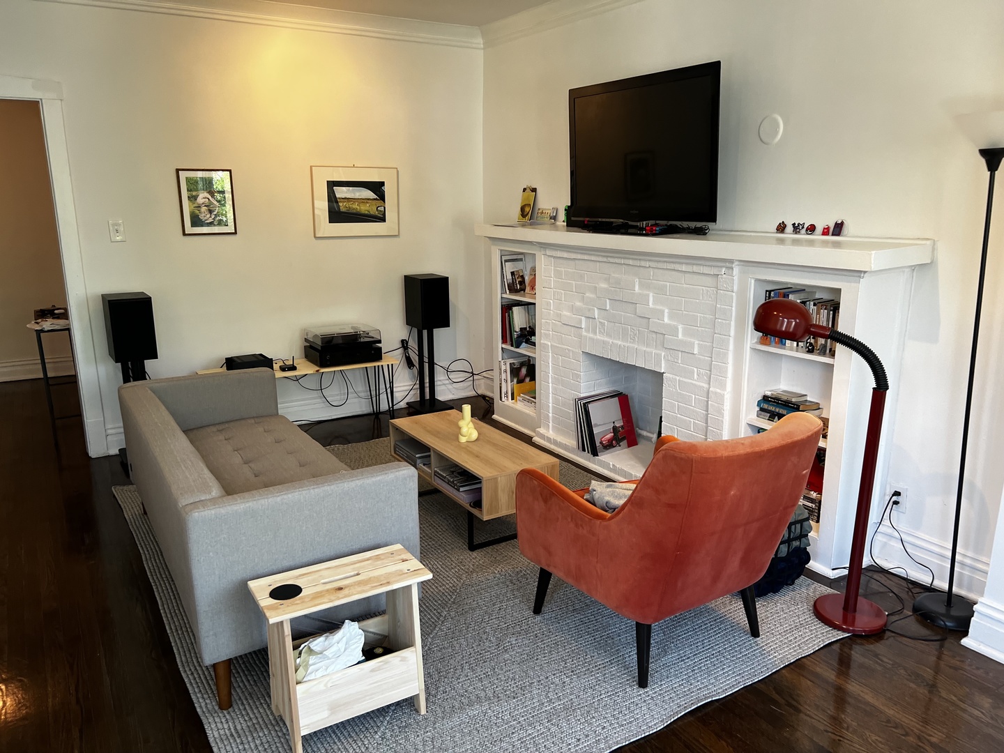 1650 N RICHMOND Street 2